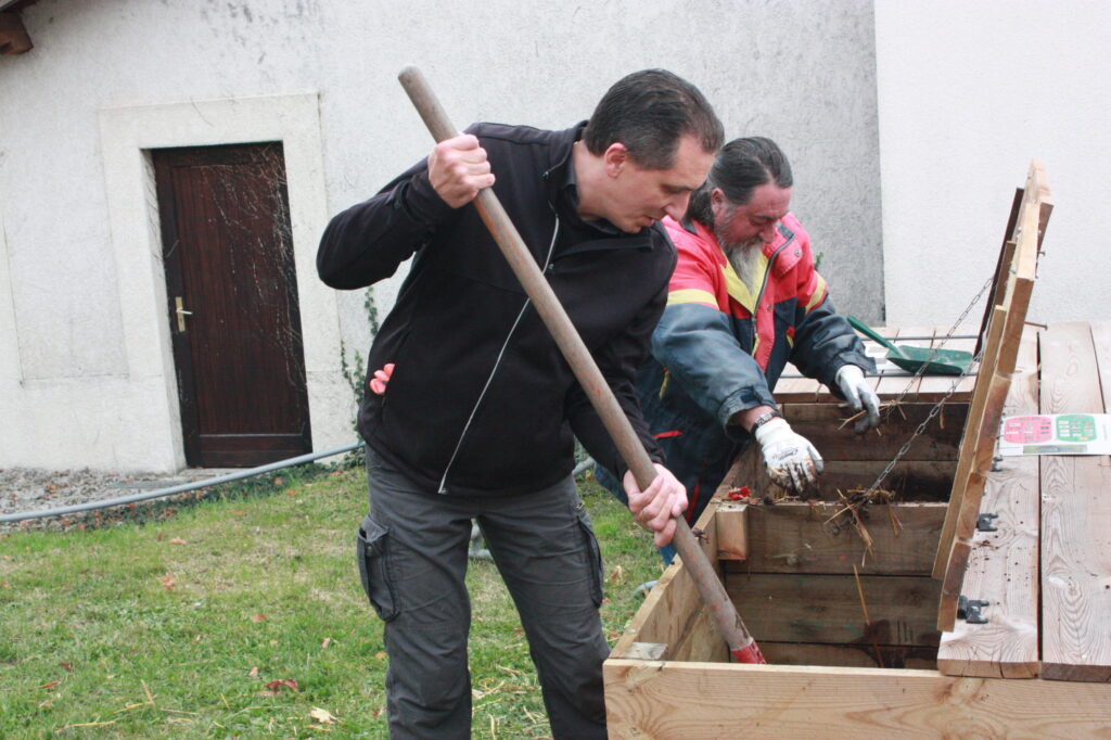 Retournement composteur de Jonzieux