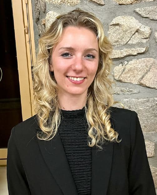 Amélie BORNE